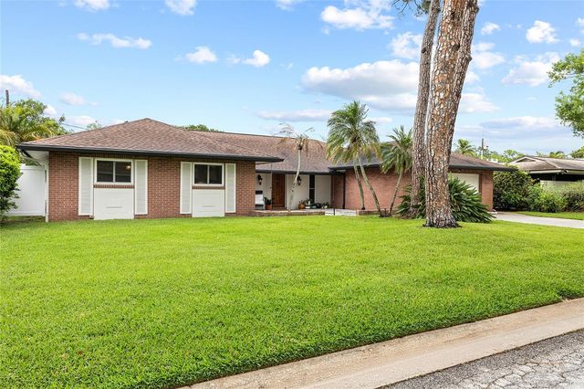 1201 87TH AVENUE N, St Petersburg, FL 33702