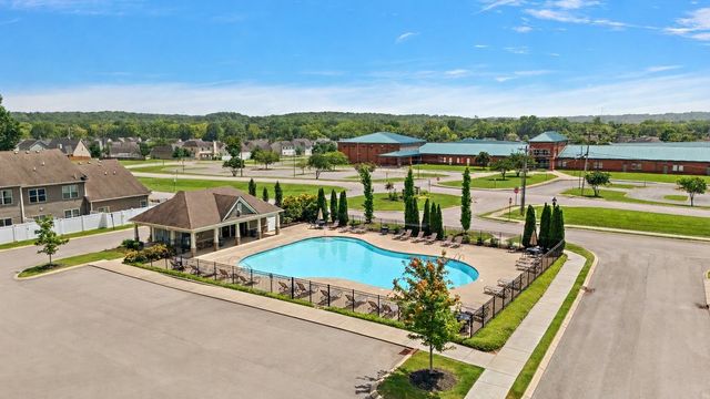1104 Neeleys Bnd, Spring Hill, TN 37174