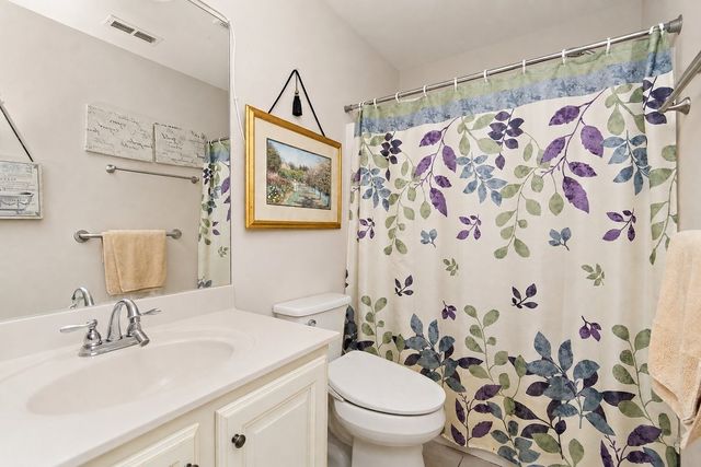 1104 Neeleys Bnd, Spring Hill, TN 37174