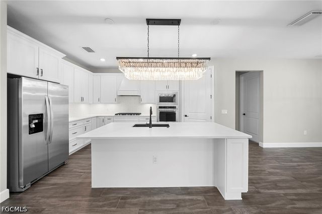 20112 kingmont DR, Estero, FL 33928