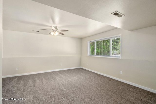 8694 N Clarkview Pl, Hayden Lake, ID 83835