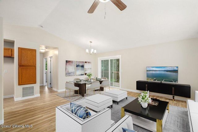 8694 N Clarkview Pl, Hayden Lake, ID 83835