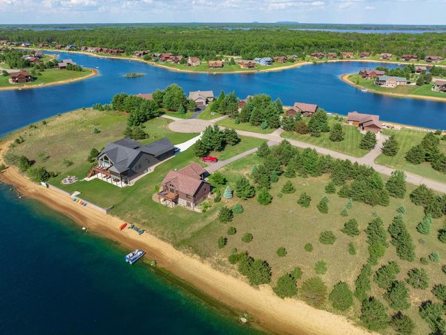 N7443 Silver Canoe Court, New Lisbon, WI 53950