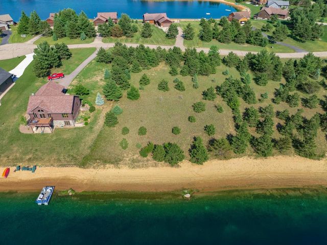 N7443 Silver Canoe Court, New Lisbon, WI 53950