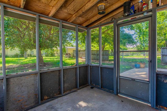 187 Meadowick Dr, Jacksonville, AR 72076