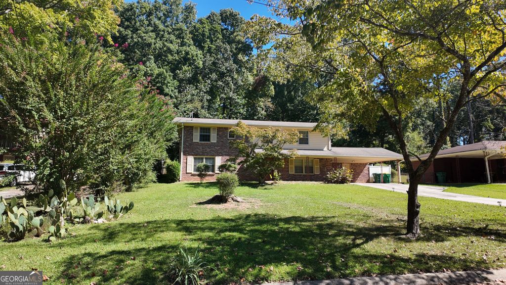 754 Virginia Circle, Forest Park, GA 30297 — photo 2