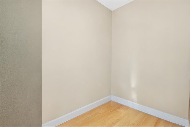 32 Bissonnette Cir, Southampton, MA 01073