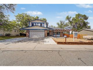 9309 W 76th Ave, Arvada, CO 80005