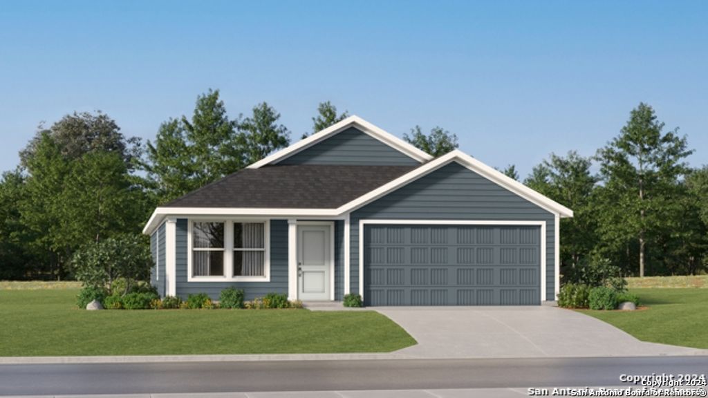 431 Wolf Crest Blvd, Seguin, TX 78155