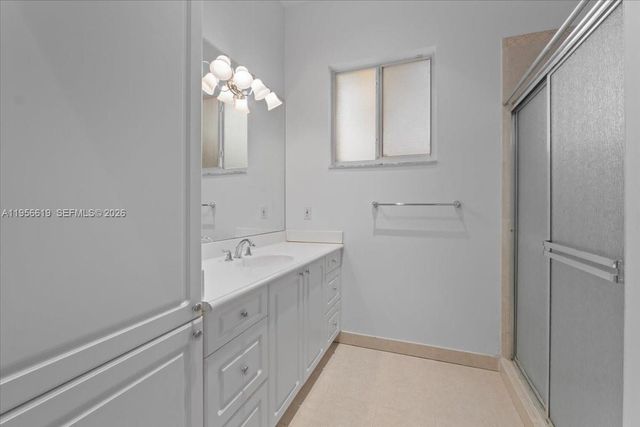 16640 NW 86th Ct, Miami Lakes, FL 33016