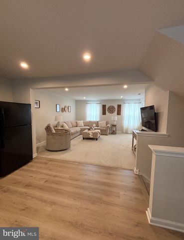 165 RILEY ST, Williamstown, NJ 08094