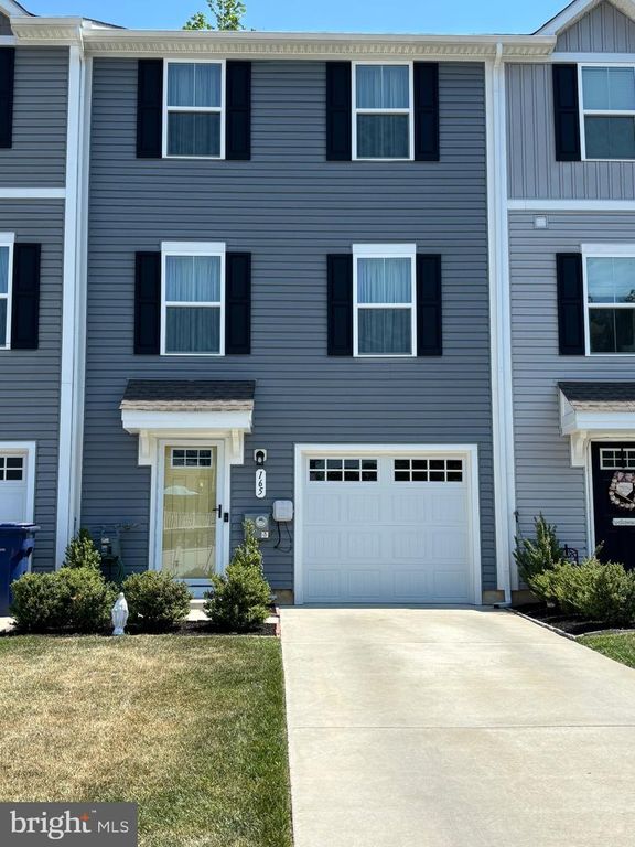 165 RILEY ST, Williamstown, NJ 08094