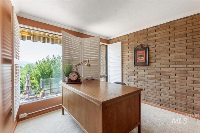 173 S 15th, Pocatello, ID 83201