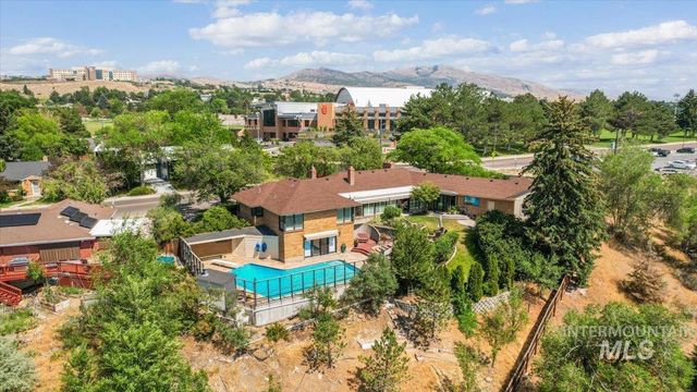 173 S 15th, Pocatello, ID 83201