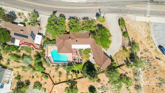173 S 15th, Pocatello, ID 83201