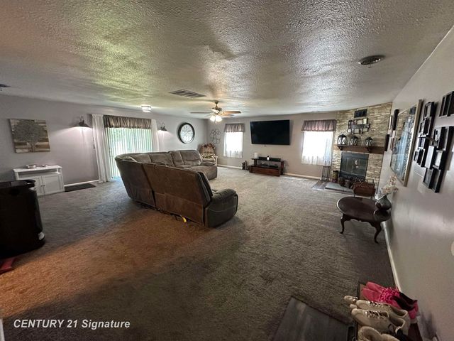 6320 W Frances Road, Vienna Twp, MI 48420