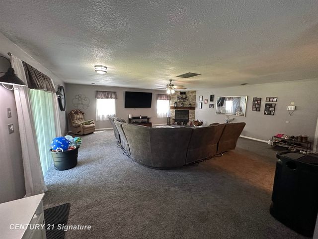 6320 W Frances Road, Vienna Twp, MI 48420