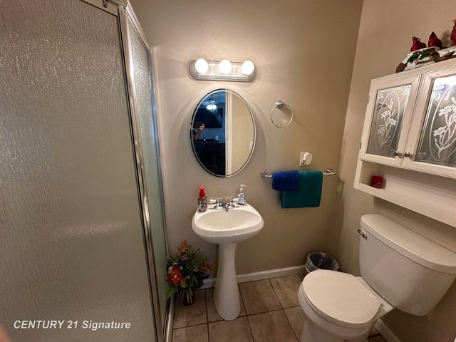 6320 W Frances Road, Vienna Twp, MI 48420