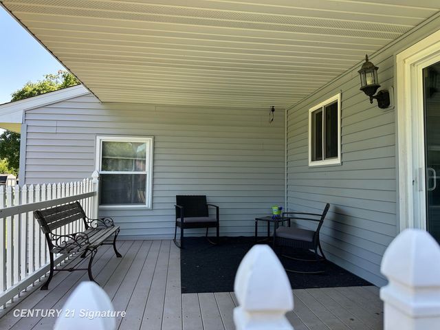 6320 W Frances Road, Vienna Twp, MI 48420