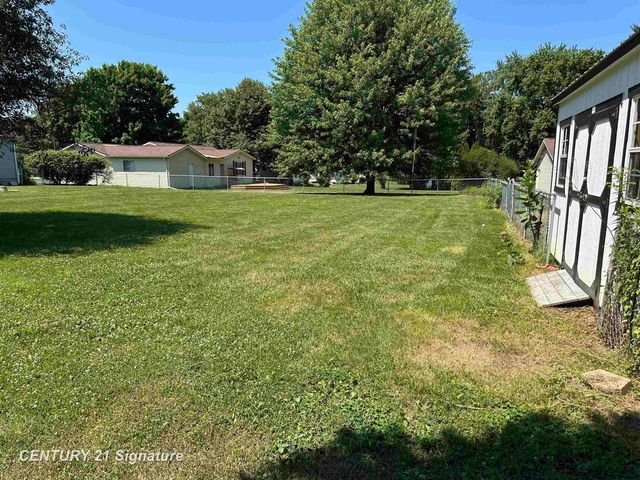 6320 W Frances Road, Vienna Twp, MI 48420