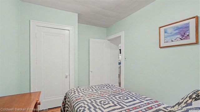 147 E Hazelhurst Street, Ferndale, MI 48220