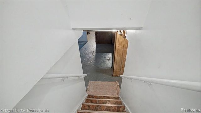 147 E Hazelhurst Street, Ferndale, MI 48220