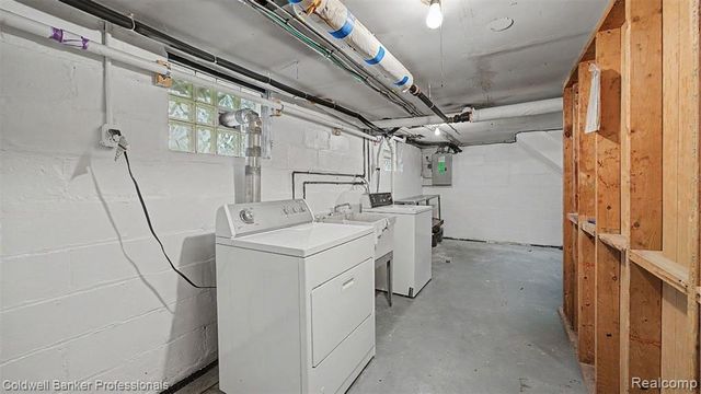 147 E Hazelhurst Street, Ferndale, MI 48220