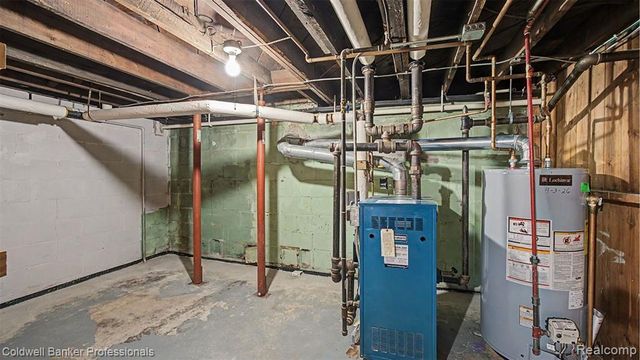 147 E Hazelhurst Street, Ferndale, MI 48220