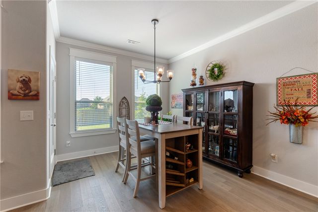 393 S Emerald Woods RUN, Farmington, AR 72730