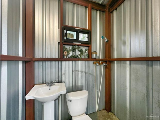 4802 Celia Street, Donna, TX 78537