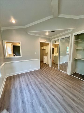 111 Dogwood Trail, Gun Barrel City, TX 75156