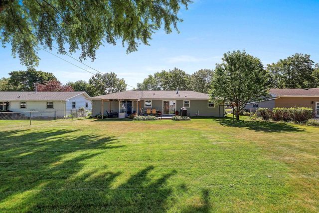 1016 CHANTEL STREET, Green Bay, WI 54304