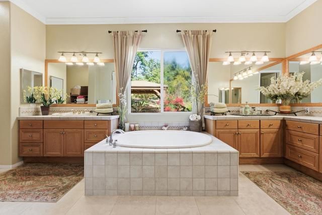 15141 Post Oak Lane, El Cajon, CA 92021