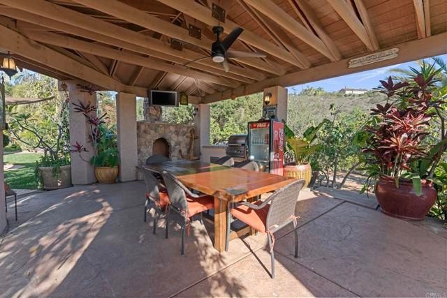 15141 Post Oak Lane, El Cajon, CA 92021