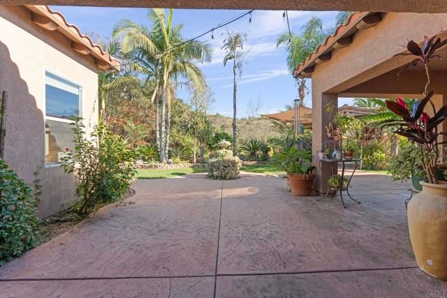 15141 Post Oak Lane, El Cajon, CA 92021