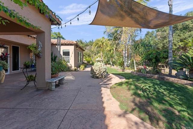 15141 Post Oak Lane, El Cajon, CA 92021