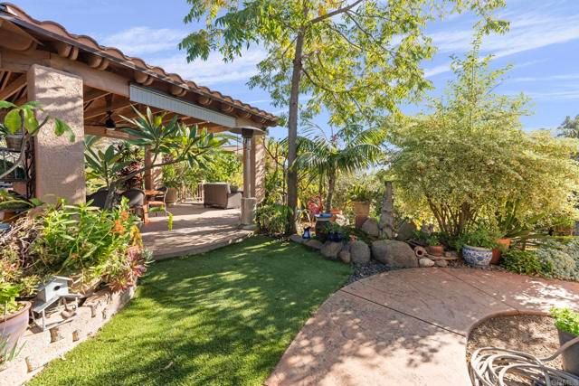 15141 Post Oak Lane, El Cajon, CA 92021