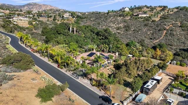 15141 Post Oak Lane, El Cajon, CA 92021