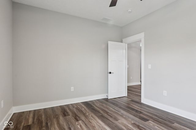 2843 Grandview Lane, Greenwood, IN 46143