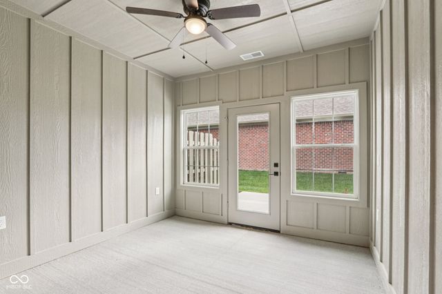 2843 Grandview Lane, Greenwood, IN 46143