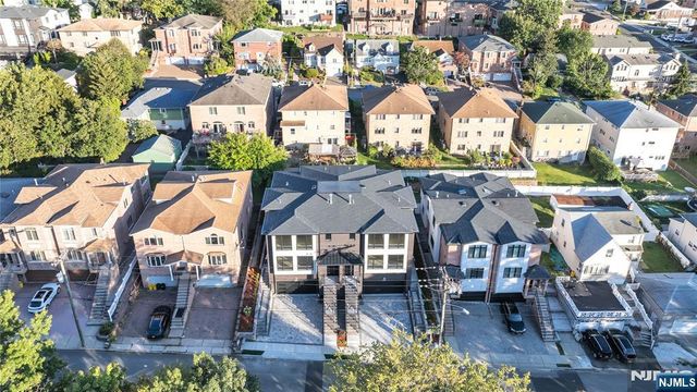 428 6th Street A, Palisades Park, NJ 07650