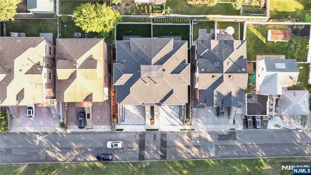 428 6th Street A, Palisades Park, NJ 07650