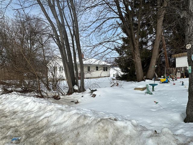 77 Melrose Avenue, New Windsor, NY 12553