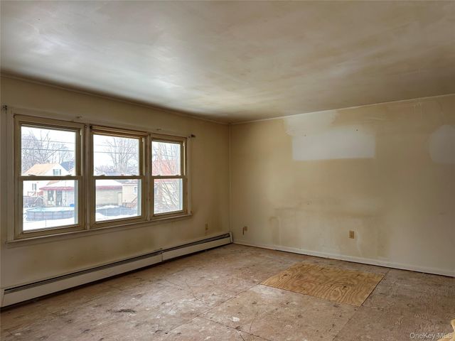 77 Melrose Avenue, New Windsor, NY 12553