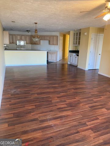 300 Ginger Creek Lane 303, Clayton, GA 30525