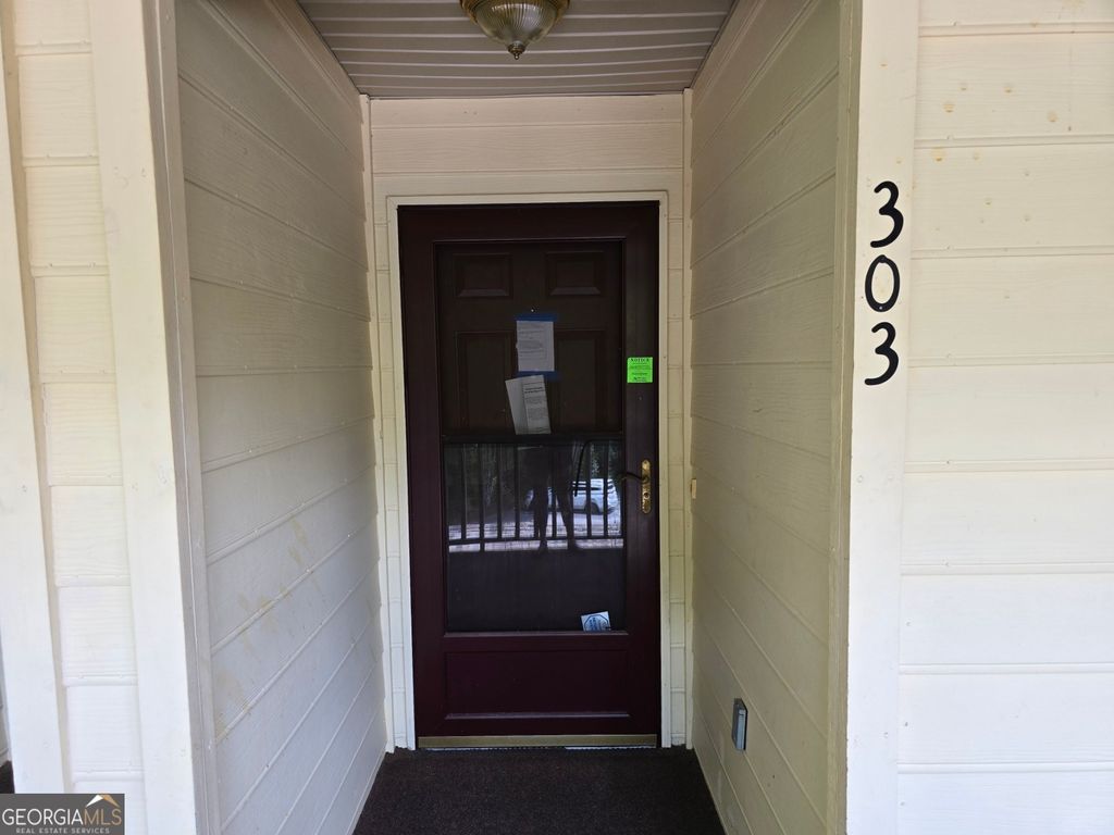 300 Ginger Creek Lane 303, Clayton, GA 30525 — photo 2
