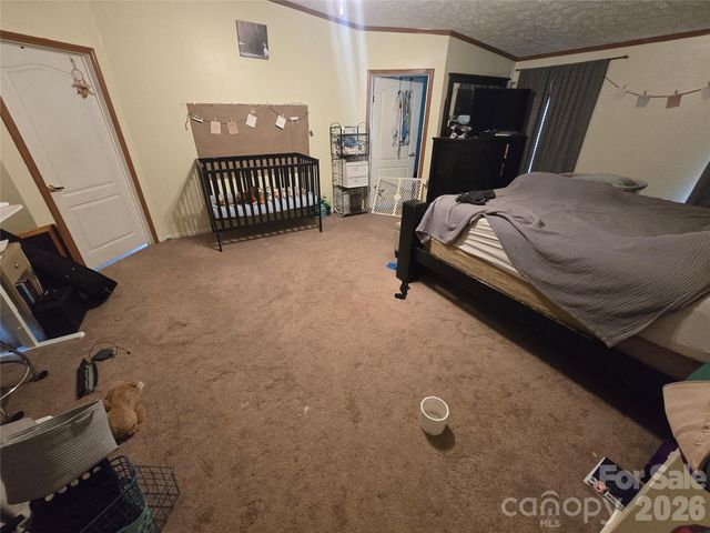 76 Angie Lane, Mills River, NC 28759