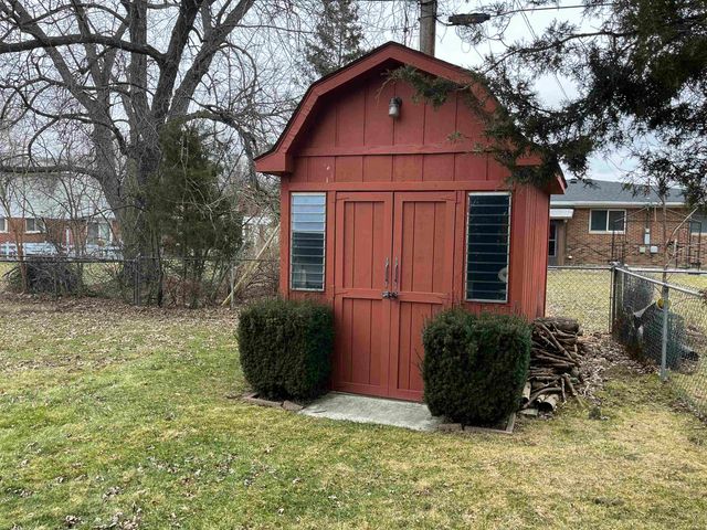 2231 Pauline, Grand Blanc Twp, MI 48439