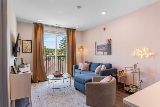 65 Lindsley Ave Apt 302, Nashville, TN 37210