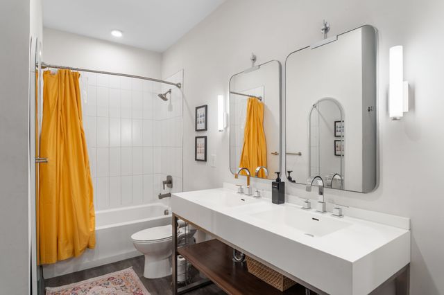 65 Lindsley Ave Apt 302, Nashville, TN 37210